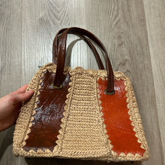 Roger Van S Handbags - Vintage Roger Van S Woven Straw Tote with Brown and Orange Leather Panels